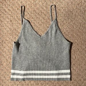 Crop Tank top. Gray and white. Forever 21. Size M.